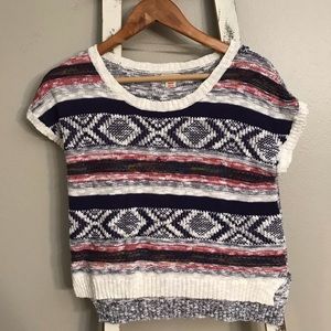 Mossimo- sweater crop top